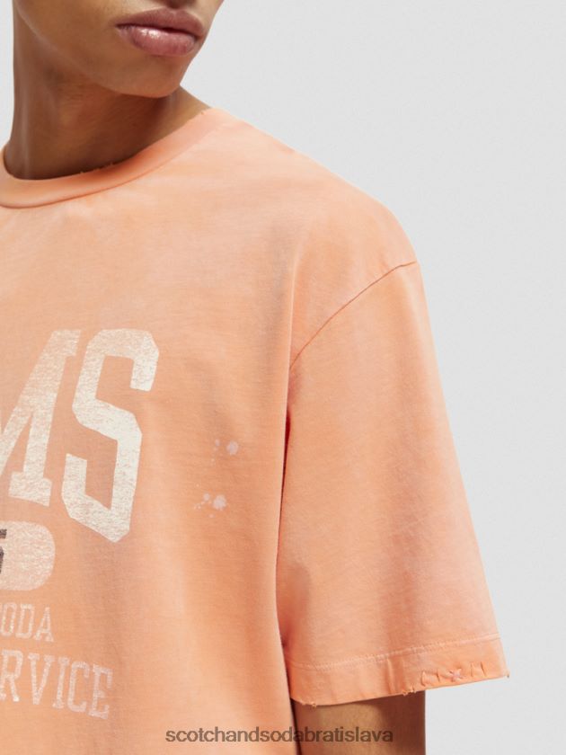 muži oblečenie lososový pomaranč Scotch & Soda organické bavlnené tričko s grafikou 4ZV00D468