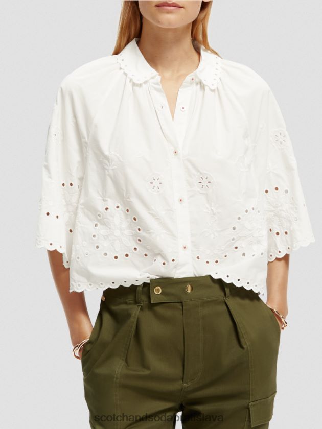 ženy oblečenie biely Scotch & Soda broderie anglaise crop top 4ZV00D40